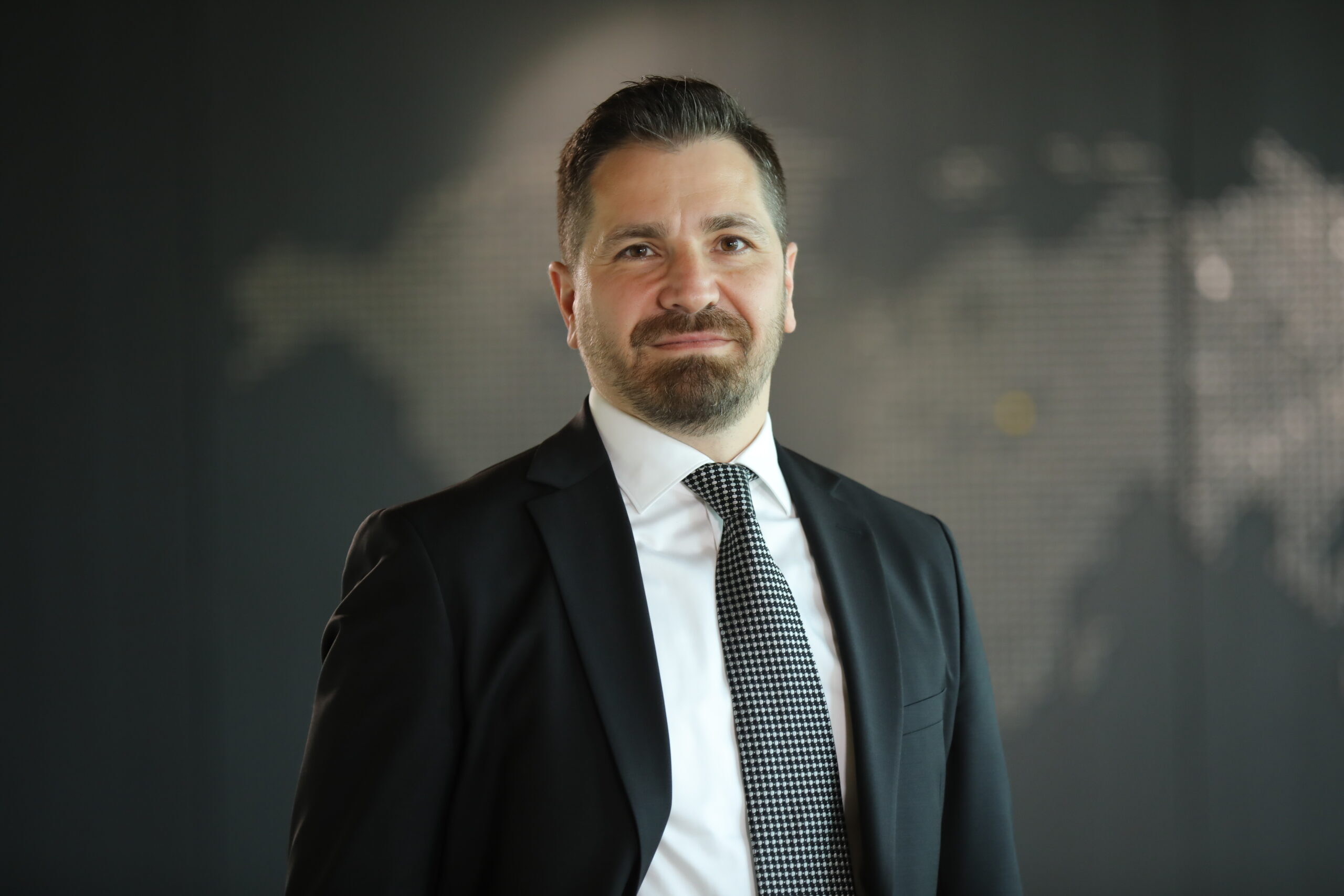 EY araştırması, hukuk departmanlarının değişim ve dönüşümünü etkileyen faktörleri ortaya koyuyor