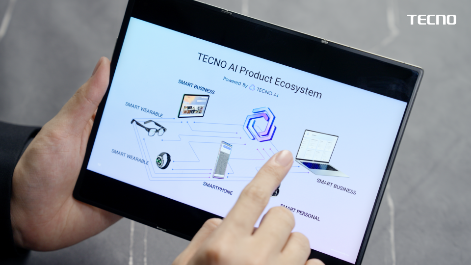 TECNO, PHANTOM Ultimate G Fold Concept’i tanıttı