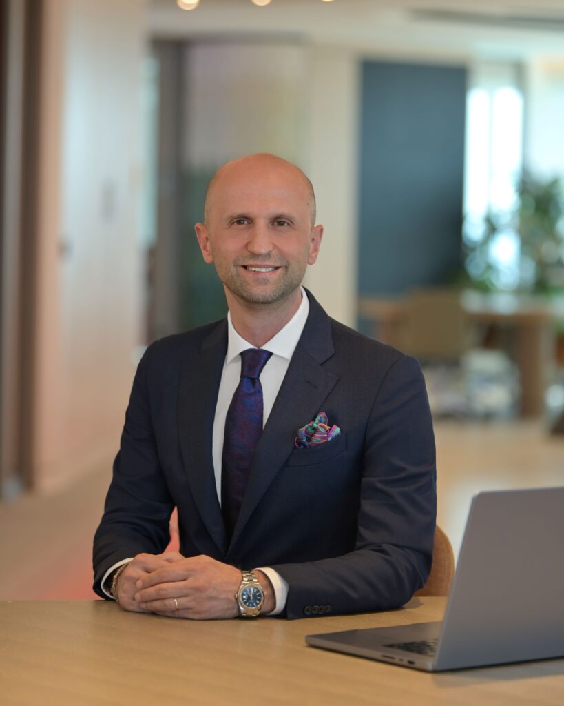 kbank KOBİ Bankacılığı Genel Müdür Yardımcısı Alper Bektaş