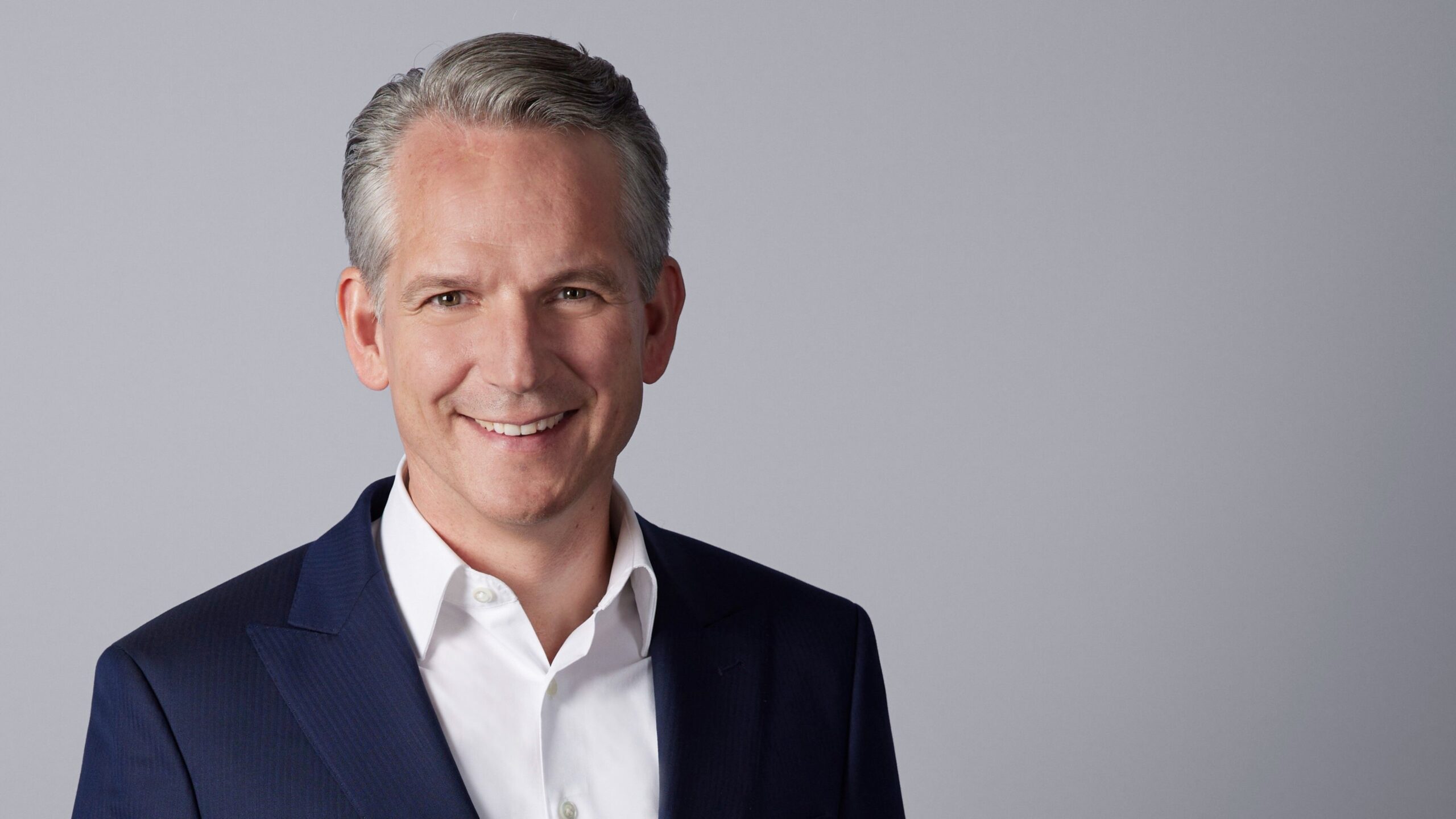 Siemens AG Denetim Kurulu, Veronika Bienert ve Peter Koerte’nin Yönetim Kurulu sözleşmelerini planlanandan önce uzattı