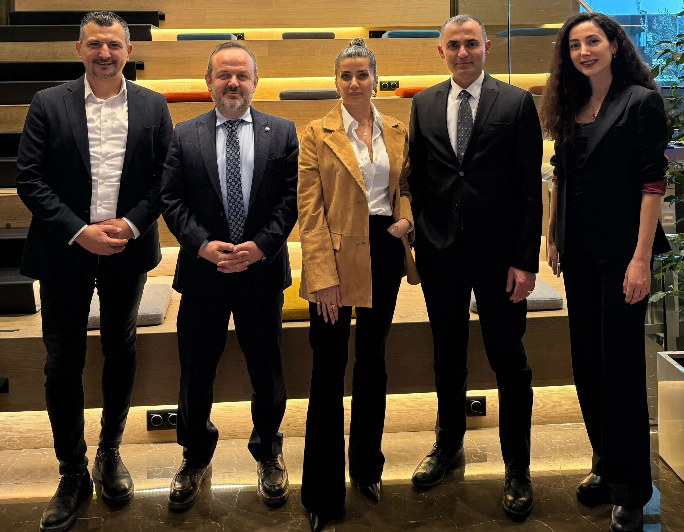 Aktif Ventures ve Hayat Pay’den iş birliği: Fatura ödemelerini kolaylaştıracak yenilik