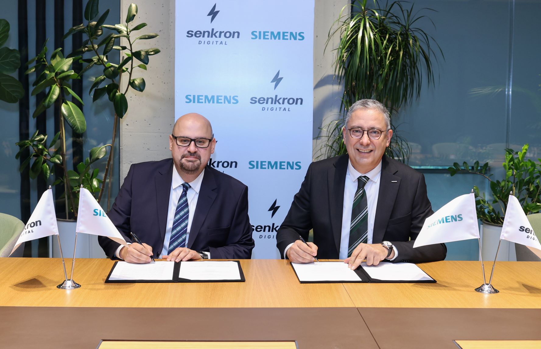 Siemens ve Senkron Digital’den OT siber güvenliğinde stratejik iş birliği