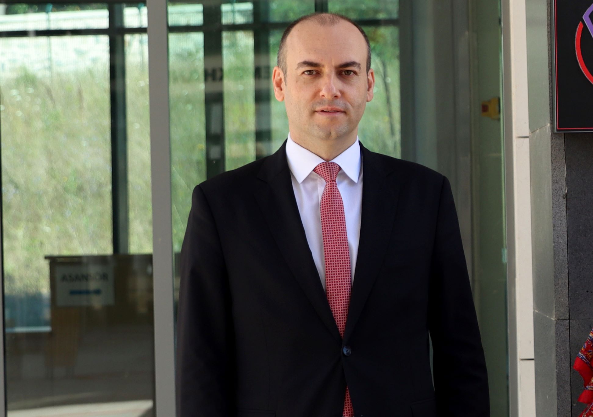 Küresel işlerin yaklaşık yüzde 40’ı yapay zekâ etkisi altında