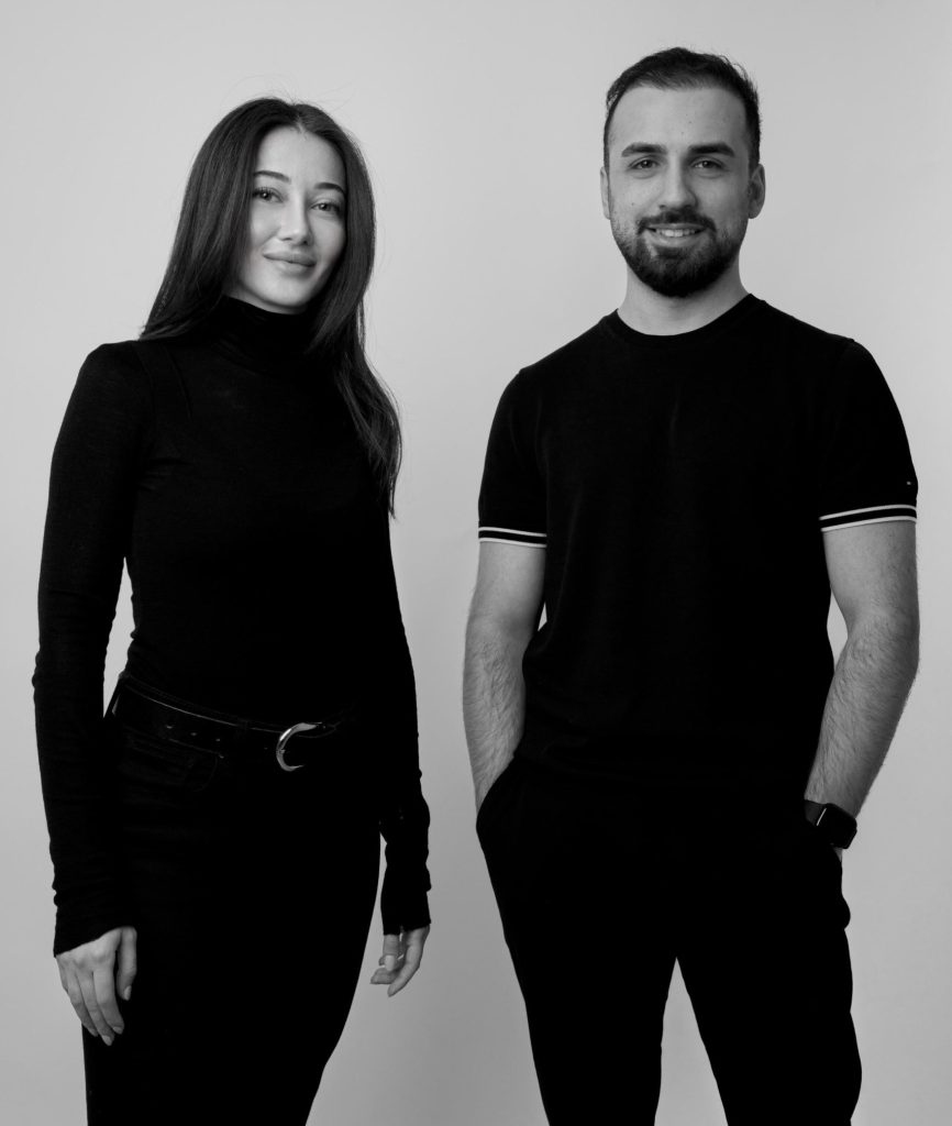 Kurucular Kübra Gündoğan (CEO) ve Emre Çelik (CTO)
