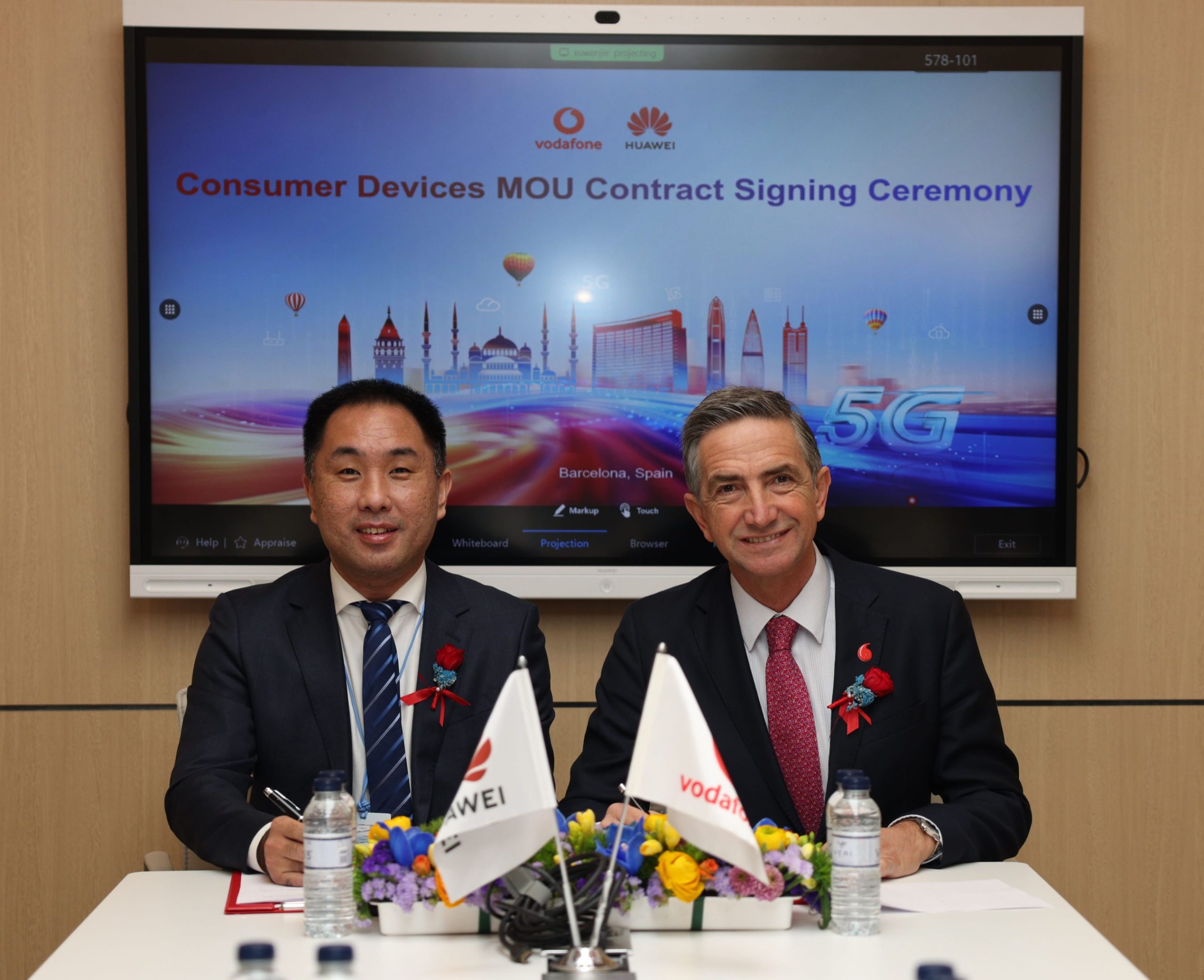 Vodafone ve Huawei, 5G teknolojisiyle fiber hızını 81 il 922 ilçede evlere taşıyacak