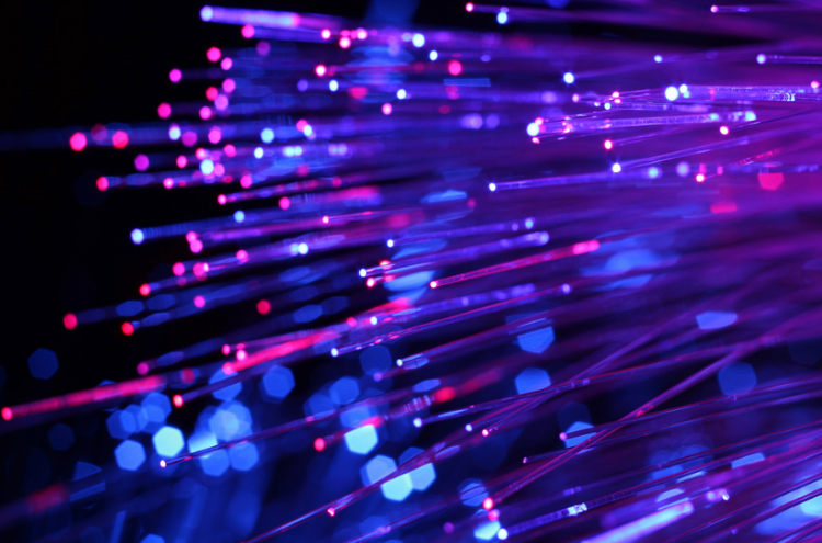 Ağ altyapıları için yeni gereksinimler: Yapay zekâ çağında fiber optik neden bant genişliğinden daha fazlasıdır