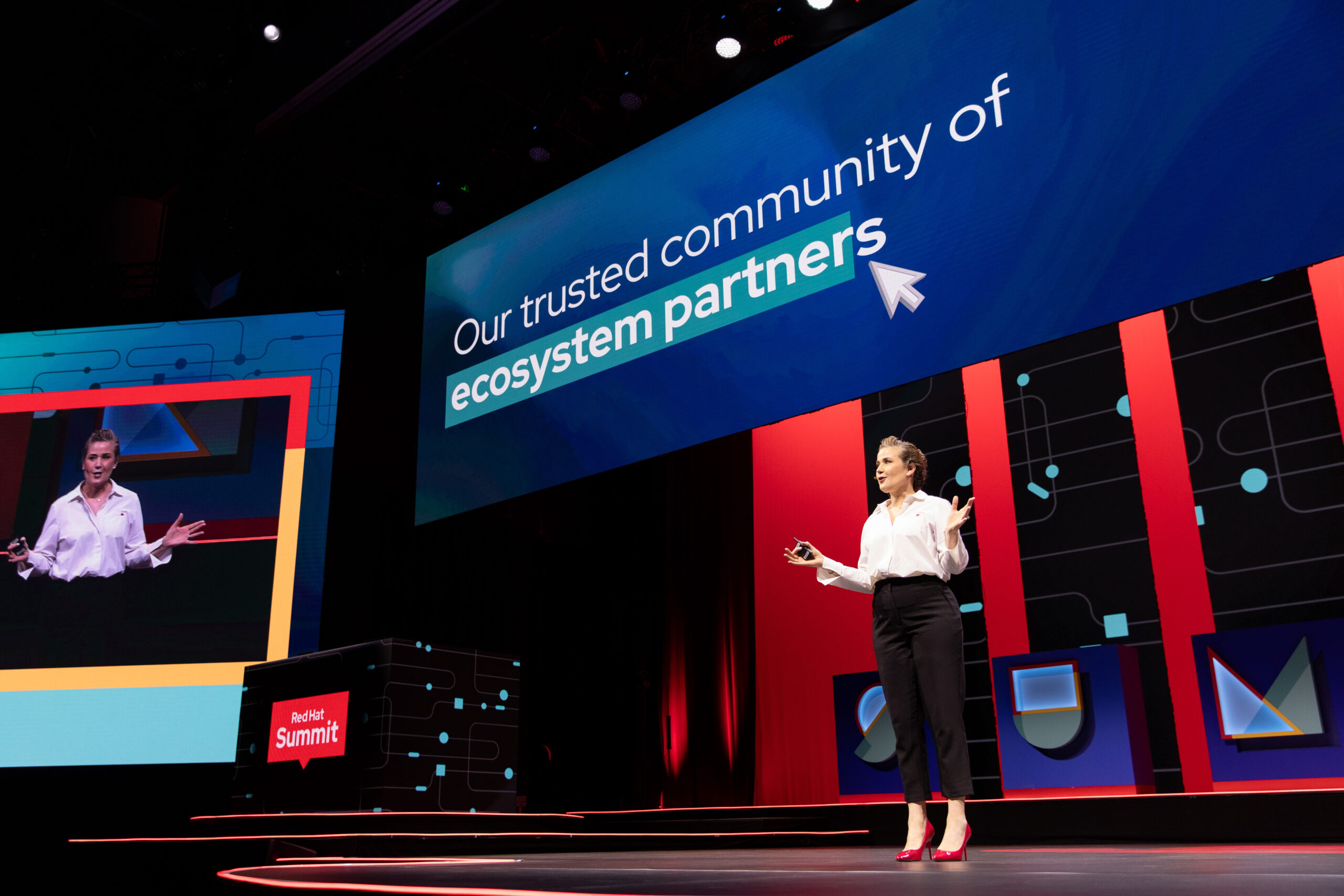 Red Hat, küresel iş ortağı etkileşim deneyimi için yeni güncellemeleri duyurdu