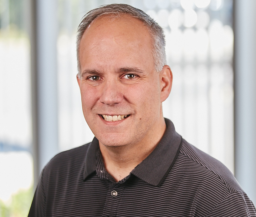 Red Hat AI İş Birimi Başkan Yardımcısı ve Genel Müdürü Joe Fernandes